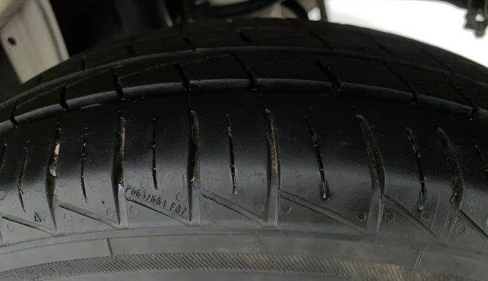 2020 Maruti Alto VXI, Petrol, Manual, 8,853 km, Left Rear Tyre Tread