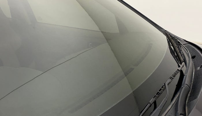 2011 Hyundai i10 SPORTZ 1.2, Petrol, Manual, 41,190 km, Front windshield - Minor spot on windshield