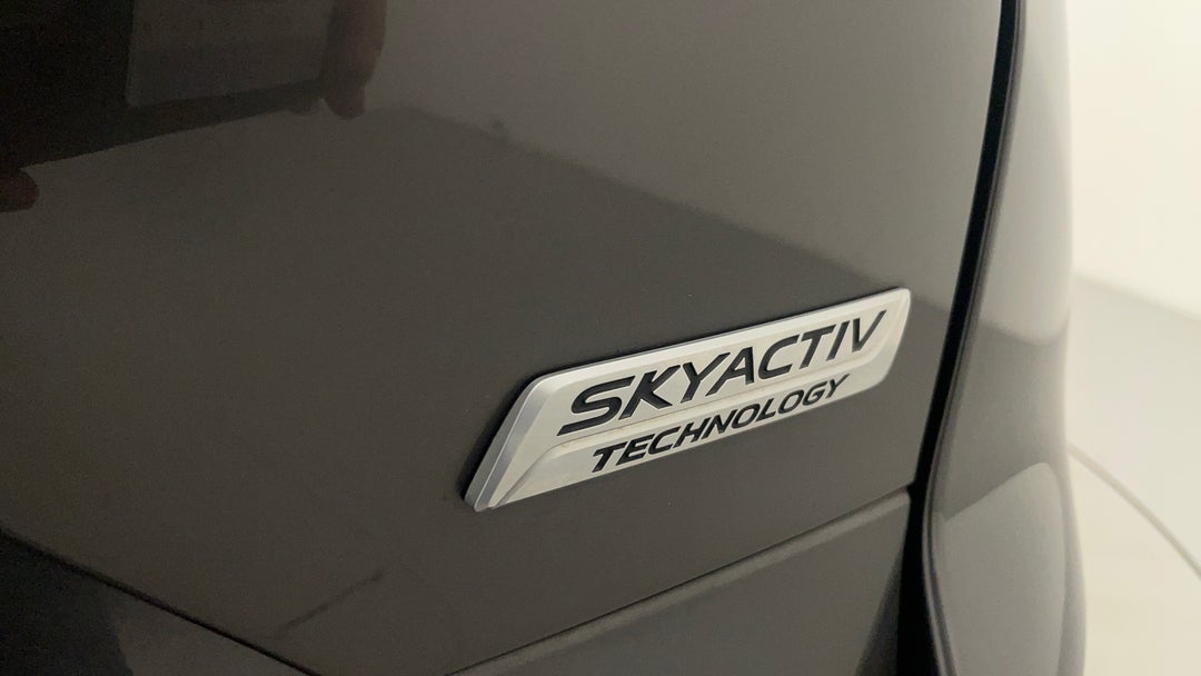 Badge (Boot Right Side)