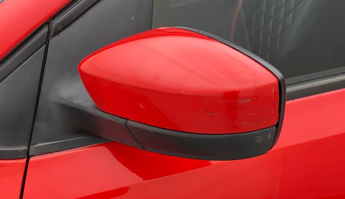 2013 Volkswagen Polo COMFORTLINE 1.2L PETROL, Petrol, Manual, 51,208 km, Left rear-view mirror - Cover has minor damage