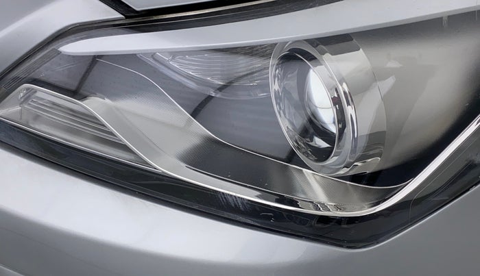 2017 Hyundai Verna 1.6 SX VTVT AT, Petrol, Automatic, 61,747 km, Left headlight - Minor scratches