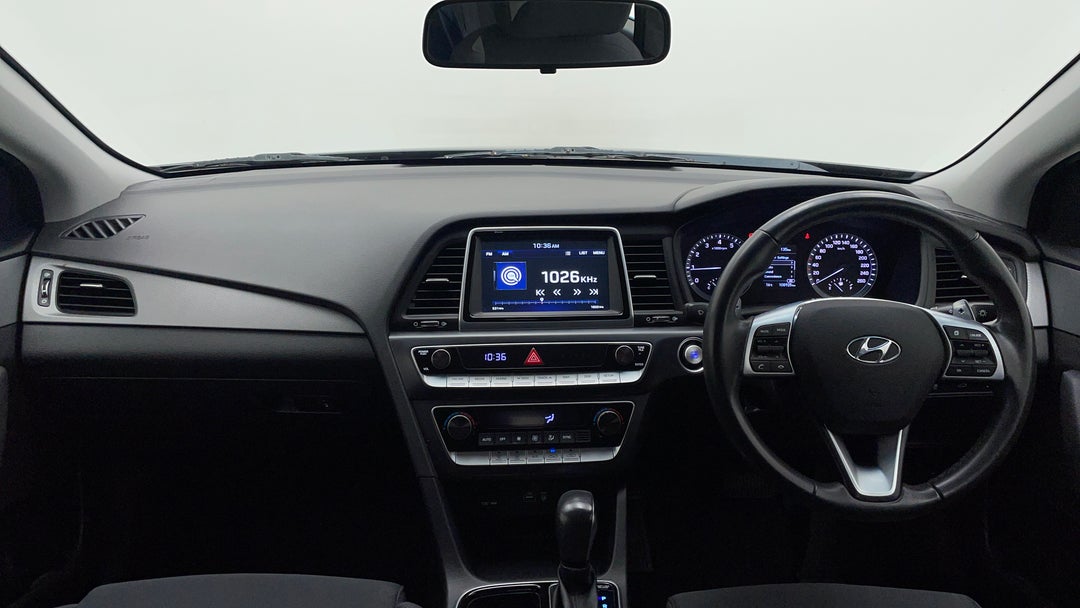 2018 Hyundai Sonata Active, Automatic, 108925 km, Dashboard View