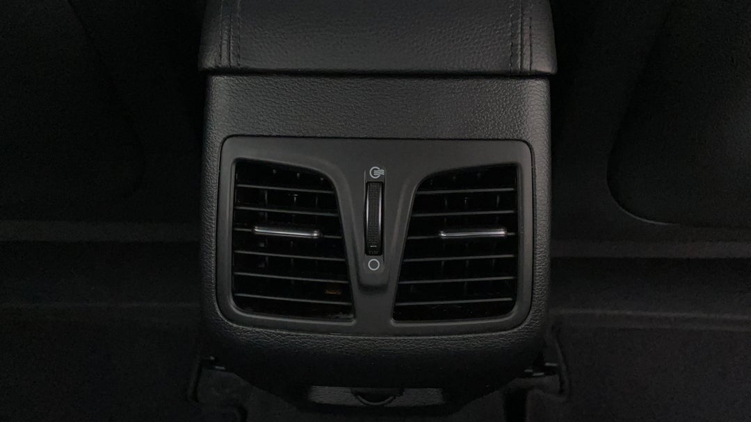 2018 Hyundai Sonata Active, Automatic, 108925 km, Rear A/C Vent