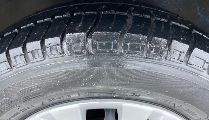 2018 Maruti Alto 800 LXI, Petrol, Manual, 34,968 km, Right Front Tyre Tread
