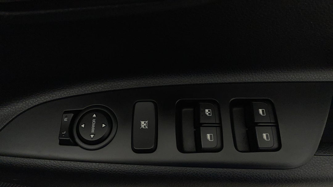 2022 Kia Stonic S, Automatic, 56342 km, Drivers Side Door Panel Controls