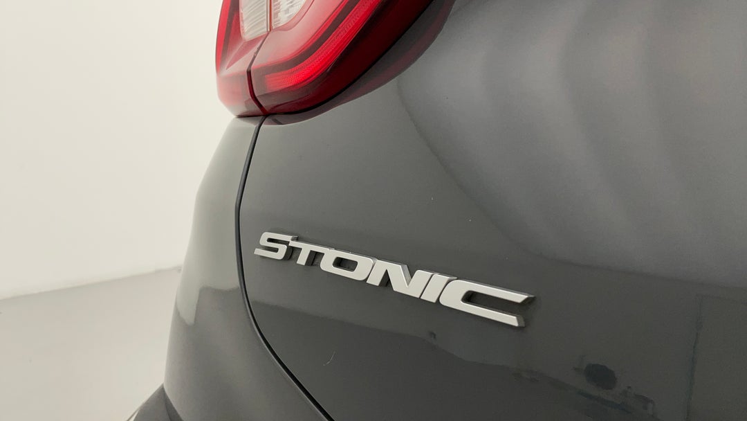 2022 Kia Stonic S, Automatic, 56342 km, Badge (Boot Left Side)