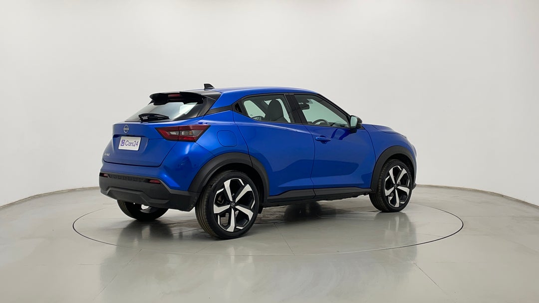 Right Back Diagonal (45- Degree) View