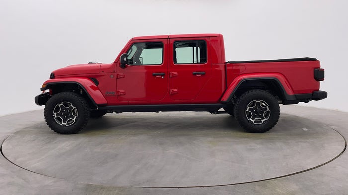 JEEP GLADIATOR-Left Side View