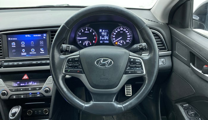 2017 Hyundai New Elantra 2.0 SX(O) AT PETROL, Petrol, Automatic, 61,739 km, Steering Wheel Close Up