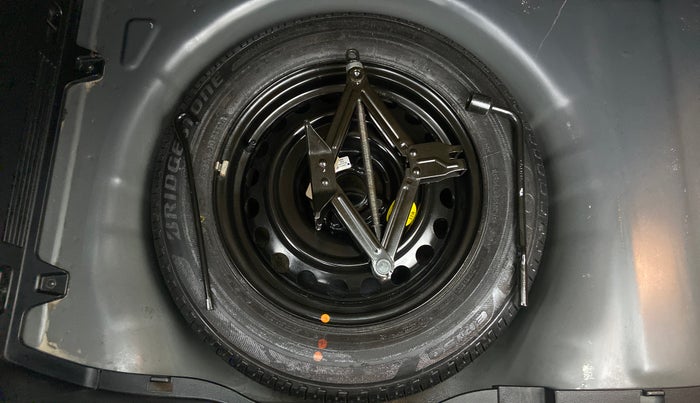 2020 Hyundai NEW I20 ASTA (O) 1.2 MT, Petrol, Manual, 20,167 km, Spare Tyre