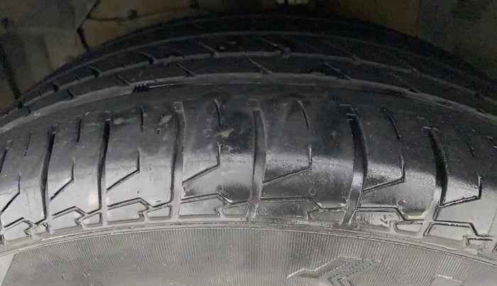 2022 Maruti S Cross SIGMA 1.5, Petrol, Manual, 22,539 km, Left Front Tyre Tread