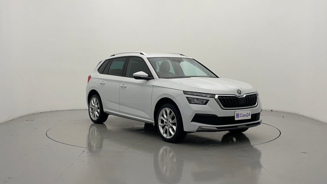 Right Front Diagonal (45- Degree) View