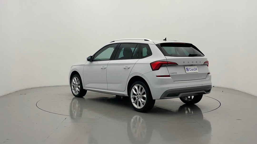 Left Back Diagonal (45- Degree) View