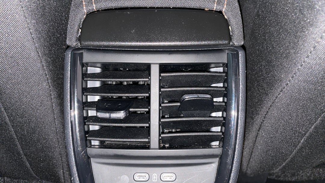 Rear A/C Vent