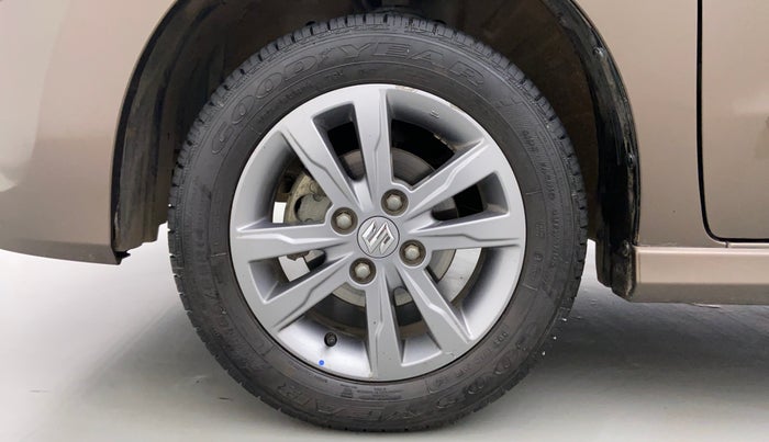 2017 Maruti Wagon R 1.0 VXI PLUS, Petrol, Manual, 27,844 km, Left Front Wheel