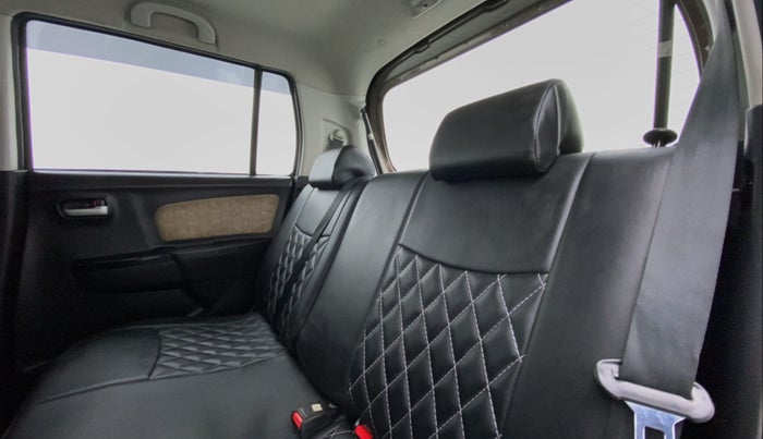 2017 Maruti Wagon R 1.0 VXI PLUS, Petrol, Manual, 27,844 km, Right Side Rear Door Cabin