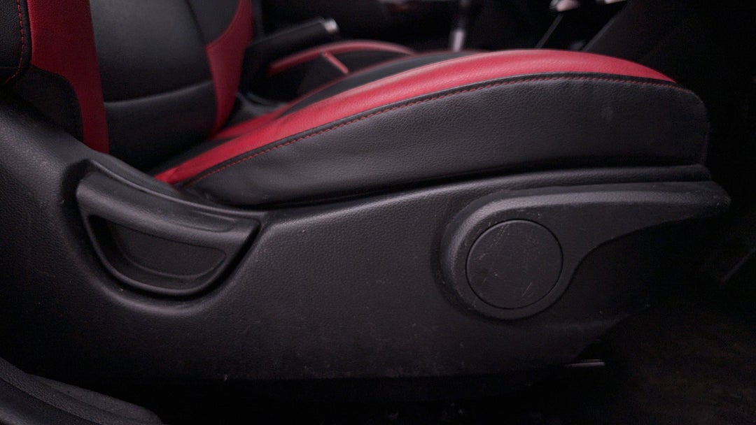 2023 Kia Picanto Gt-line (pe), Automatic, 40380 km, Drivers Side Adjustment Panel