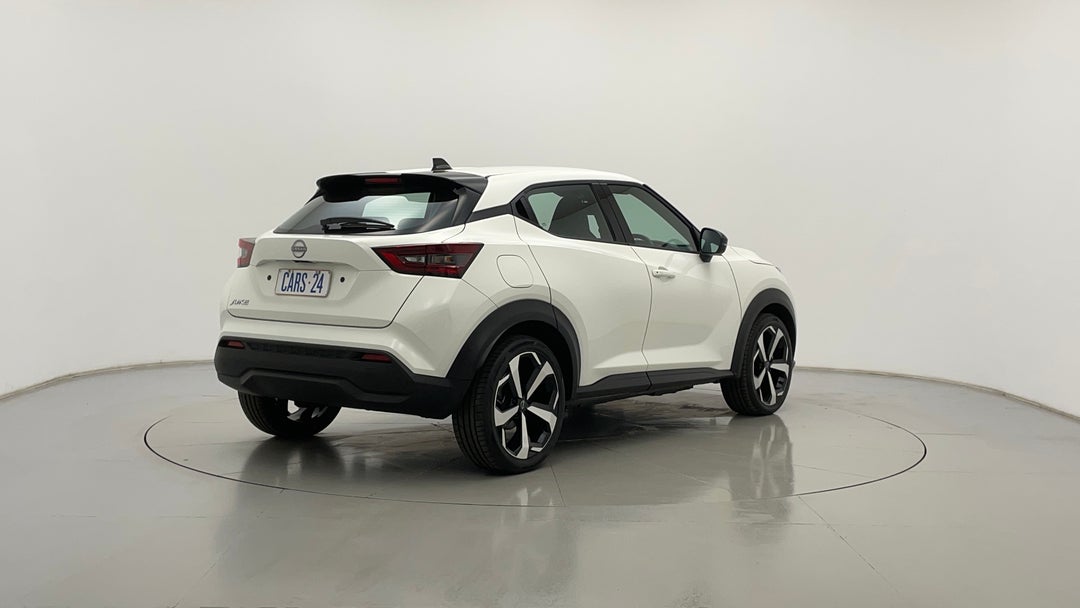 Right Back Diagonal (45- Degree) View