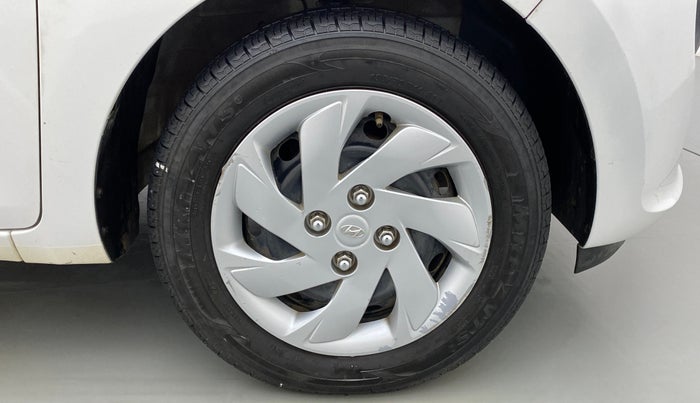 2018 Hyundai NEW SANTRO 1.1 SPORTZ MT CNG, CNG, Manual, 73,520 km, Right Front Wheel