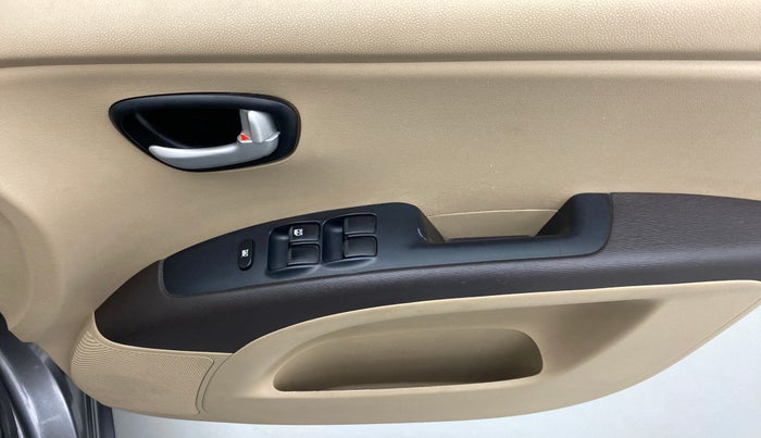 2010 Hyundai i10 SPORTZ 1.2, Petrol, Manual, 60,491 km, Driver Side Door Panels Control