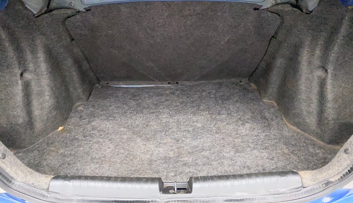 2014 Honda Amaze 1.2L I-VTEC S, Petrol, Manual, 68,857 km, Boot Inside