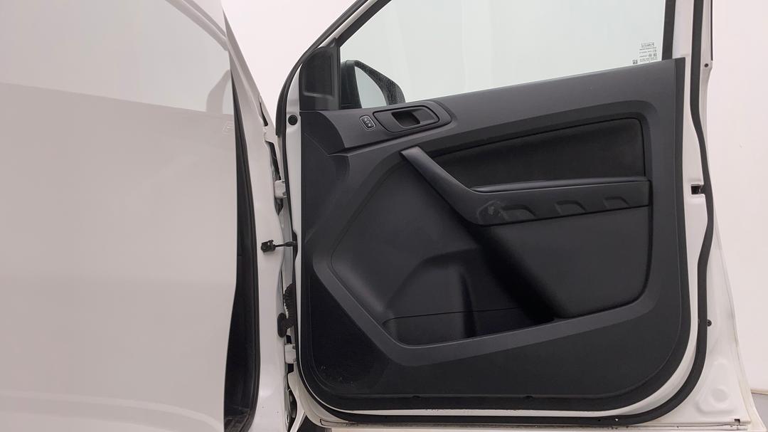 2019 Ford Ranger Xl 3.2 (4x4), Automatic, 130123 km, Speaker View