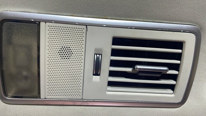 LAND ROVER RANGE ROVER SPORT-Centre Console Rear AC Vent Scratch