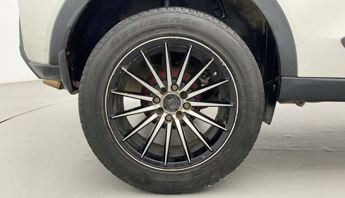 2020 Tata NEXON XM PETROL, Petrol, Manual, 26,634 km, Right Rear Wheel