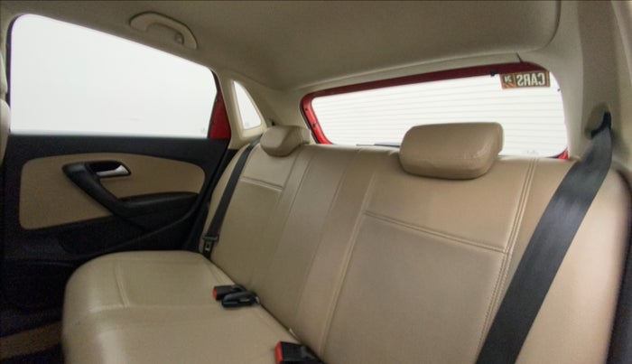 2016 Volkswagen Polo HIGHLINE1.5L, Diesel, Manual, 86,963 km, Right Side Rear Door Cabin