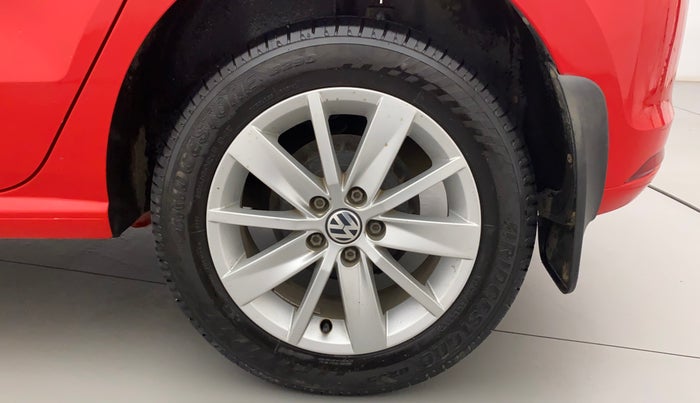 2016 Volkswagen Polo HIGHLINE1.5L, Diesel, Manual, 86,963 km, Left Rear Wheel