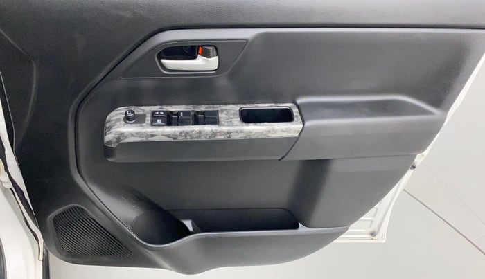 2019 Maruti New Wagon-R VXI 1.2, Petrol, Manual, 50,007 km, Driver Side Door Panels Control