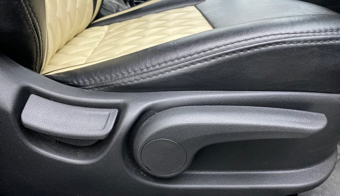 2021 Hyundai Verna SX 1.5 VTVT, Petrol, Manual, 19,214 km, Driver Side Adjustment Panel