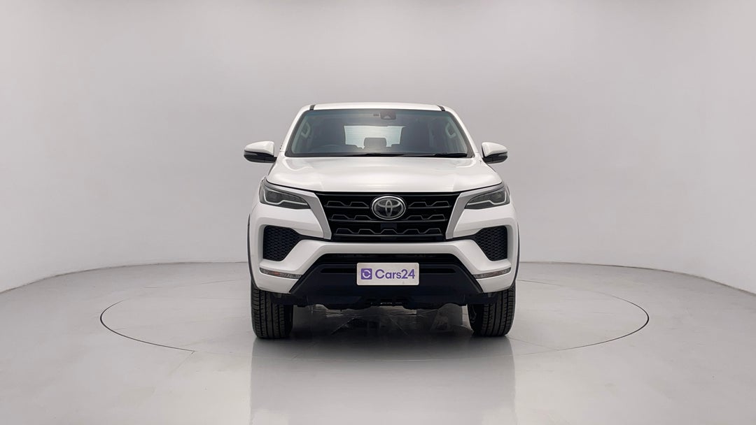 2022 Toyota Fortuner Gx, Automatic, 98033 km, Front View