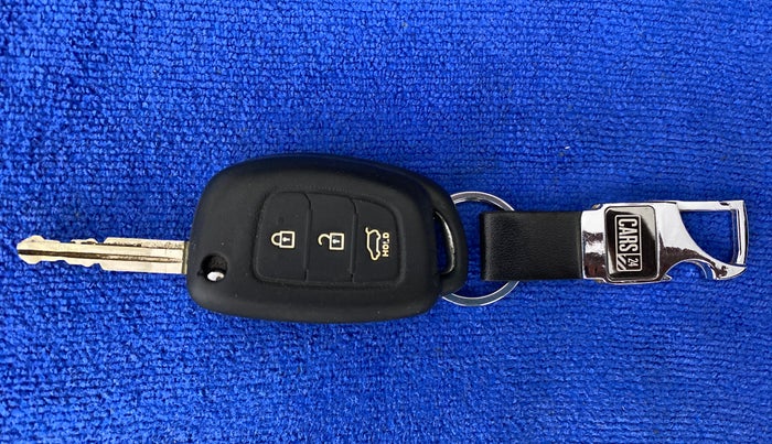 2016 Hyundai i20 Active 1.2 S, Petrol, Manual, 62,915 km, Key Close Up
