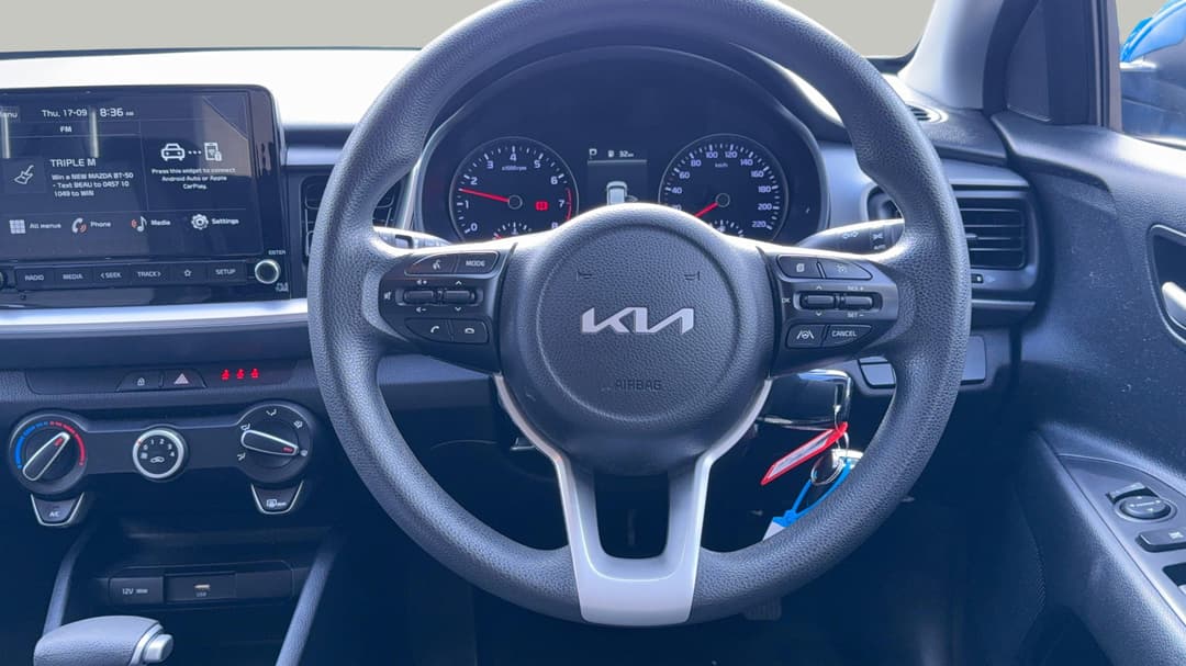2022 Kia Stonic S, Automatic, 61661 km, Steering Wheel Close-up