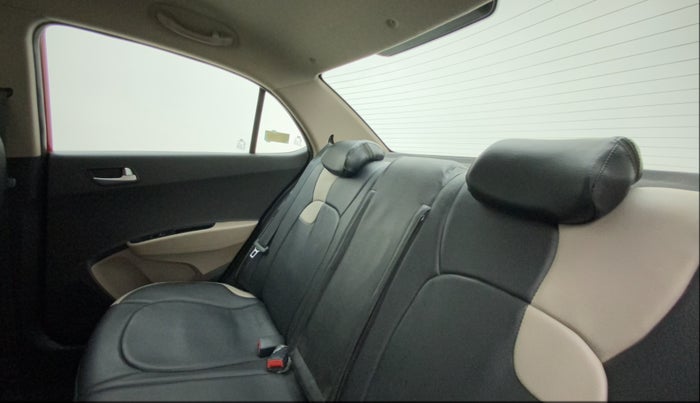 2014 Hyundai Xcent S 1.2, Petrol, Manual, 24,478 km, Right Side Rear Door Cabin