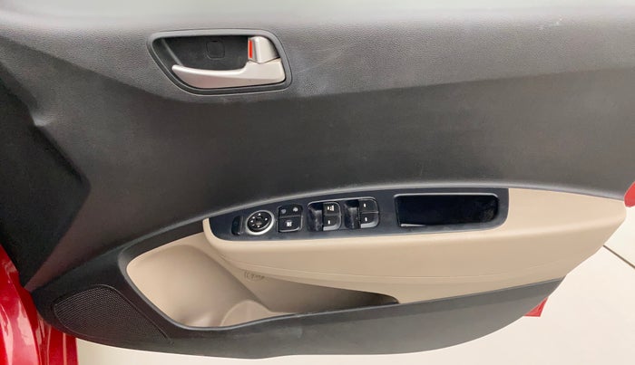 2014 Hyundai Xcent S 1.2, Petrol, Manual, 24,478 km, Driver Side Door Panels Control