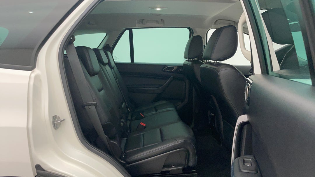 2022 Ford Everest Sport (rwd), Automatic, 37872 km, Right Side Rear Door Cabin View