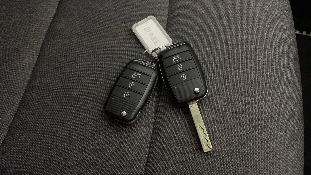 2023 Kia Stonic S, Automatic, 15587 km, Key Close-up