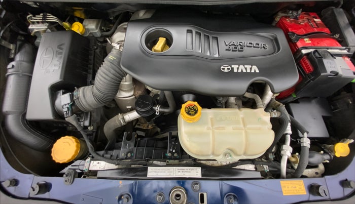 2017 Tata Hexa Varicor 400 XM, Diesel, Manual, 64,177 km, Open Bonet