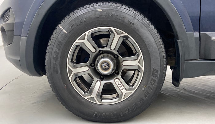 2017 Tata Hexa Varicor 400 XM, Diesel, Manual, 64,177 km, Left Front Wheel