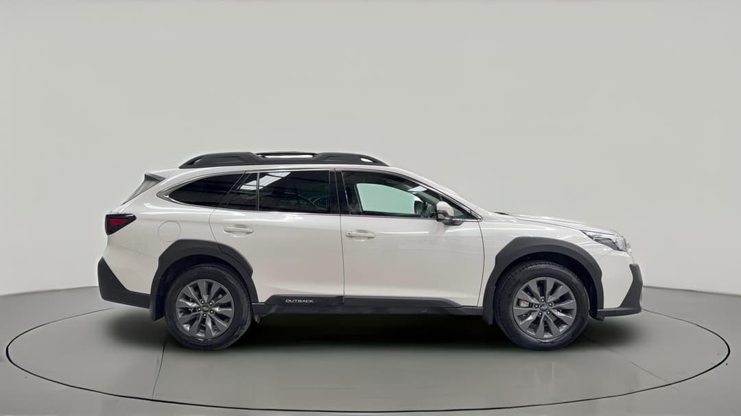 2023 Subaru Outback AWD, Automatic, 54539 km, Right Side View