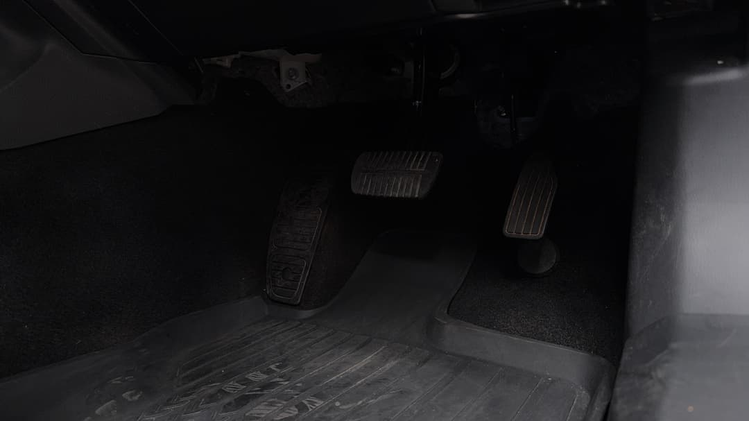 2023 Subaru Outback AWD, Automatic, 54539 km, Pedals and Footmat