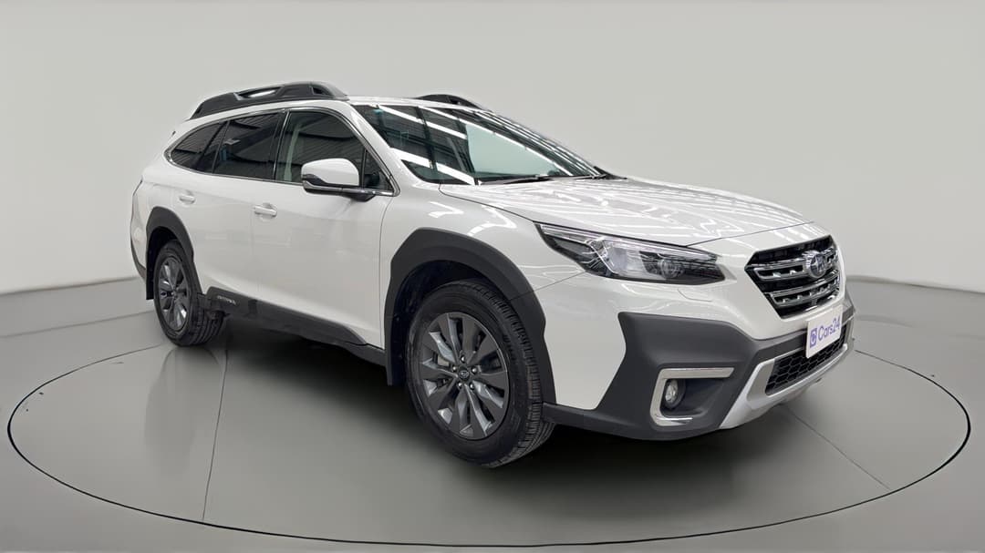 2023 Subaru Outback AWD, Automatic, 54539 km, Right Front Diagonal (45- Degree) View