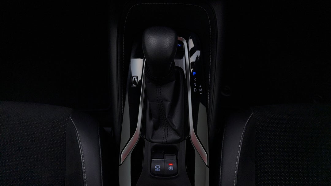 2020 Toyota Corolla Zr, Automatic, 38914 km, Gear Lever 