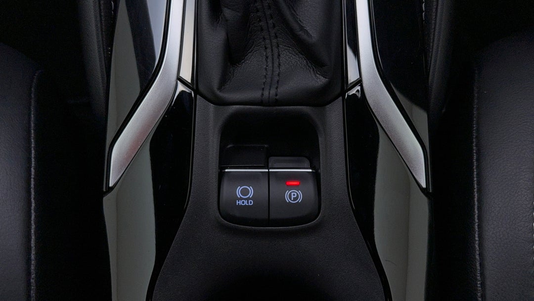 2020 Toyota Corolla Zr, Automatic, 38914 km, Handbrake