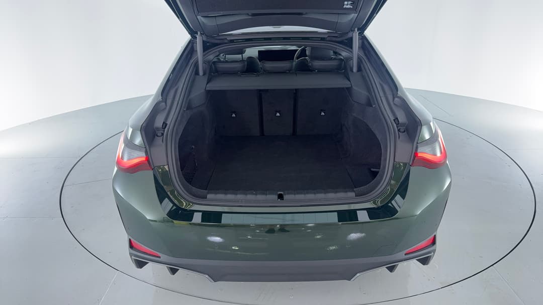 2024 BMW I4 Edrive35 Gran Coupe, Automatic, 11993 km, Boot Inside View