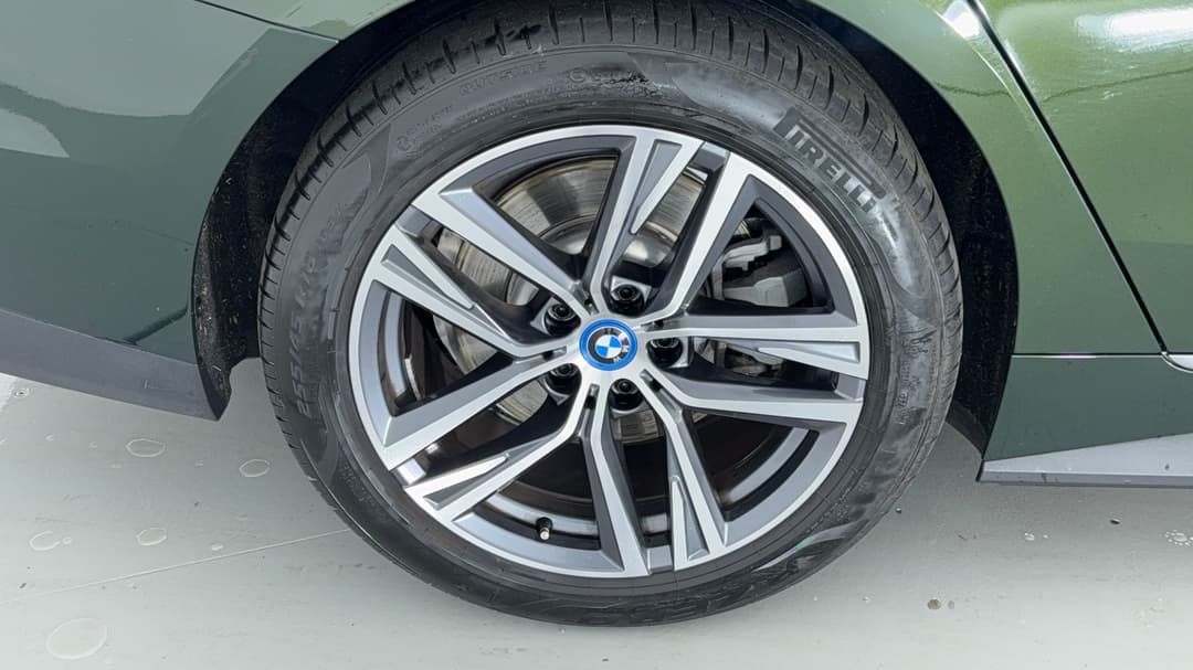 2024 BMW I4 Edrive35 Gran Coupe, Automatic, 11993 km, Right Rear Wheel