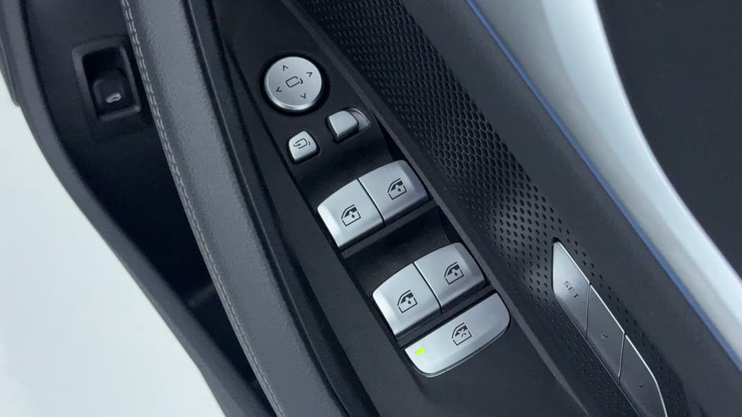 2024 BMW I4 Edrive35 Gran Coupe, Automatic, 11993 km, Drivers Side Door Panel Controls