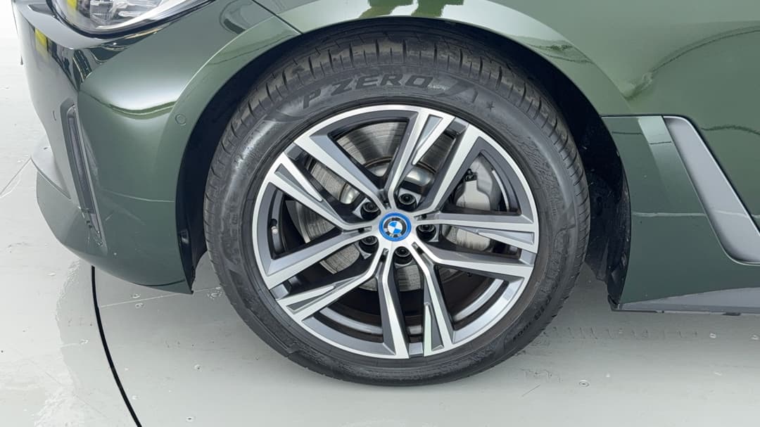 2024 BMW I4 Edrive35 Gran Coupe, Automatic, 11993 km, Left Front Wheel